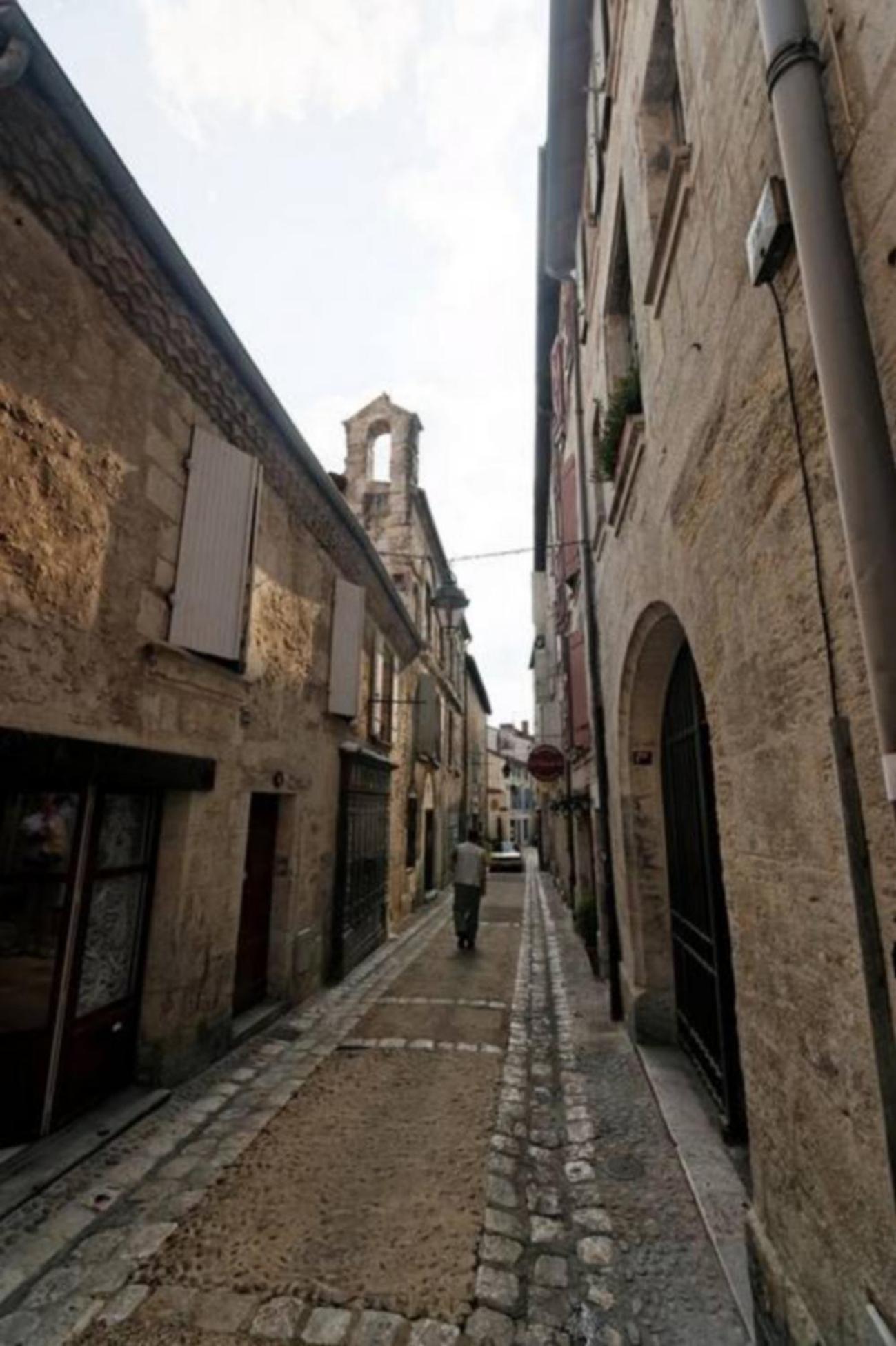 Appartement En Centre Ville Historique Périgueux Exteriör bild
